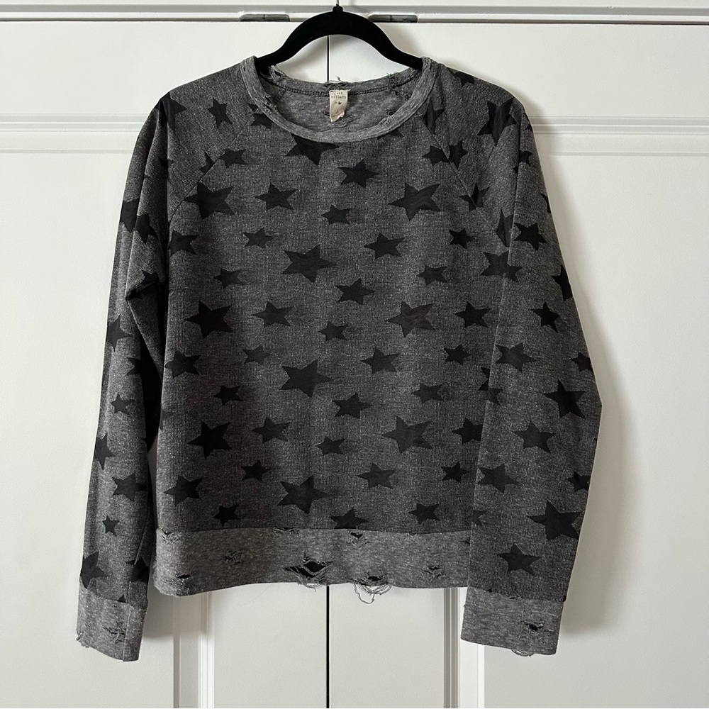 Lazy Sundays | Star Distressed Sweatshirt  | Large